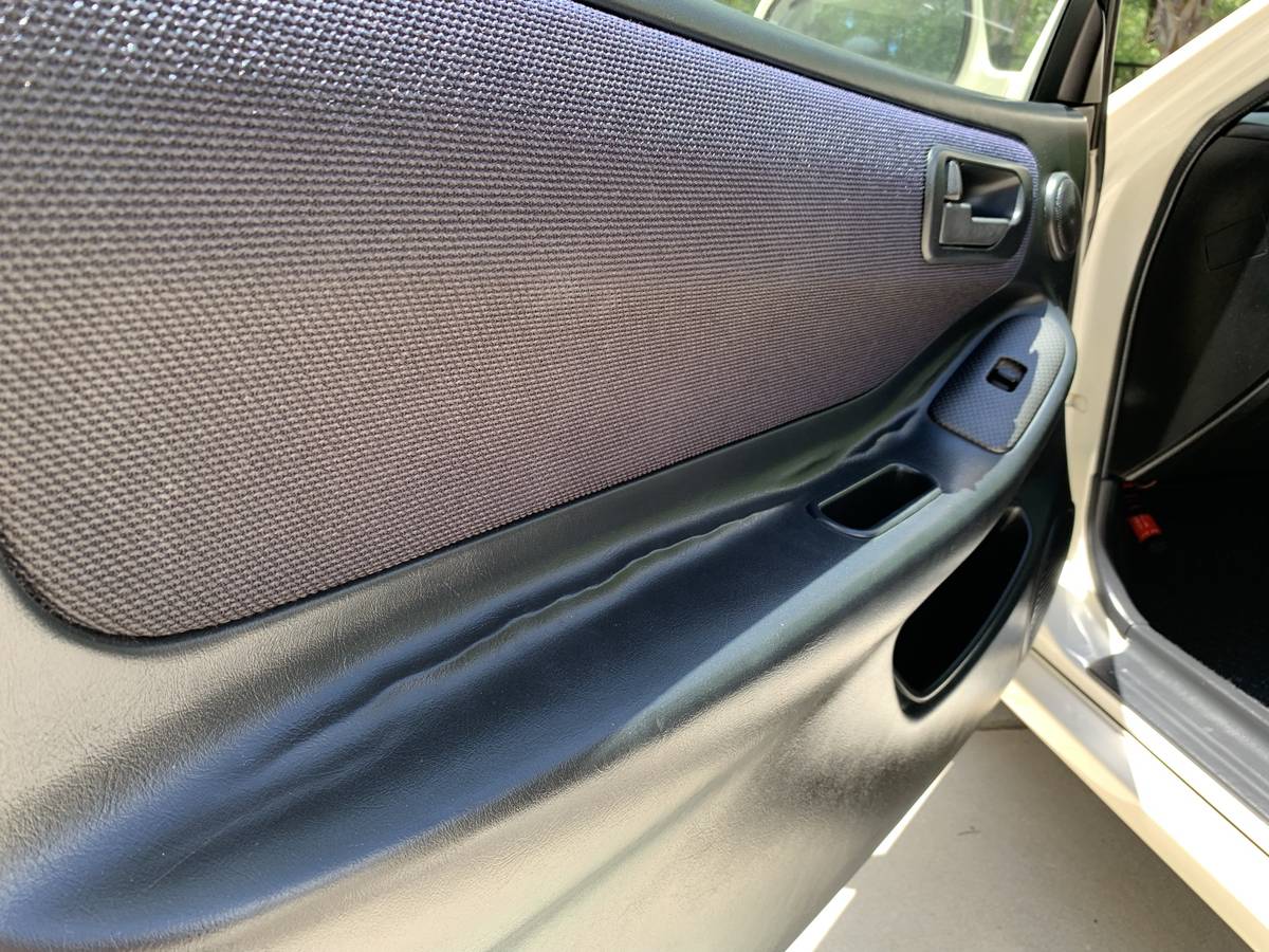 Honda-integra-1996-white-8