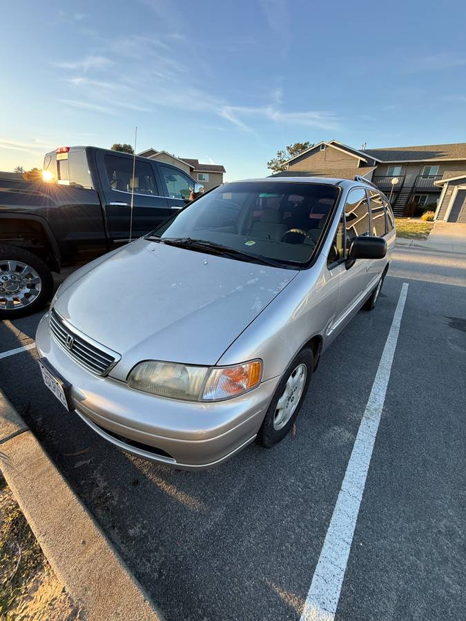 Honda-odyssey-1995-1