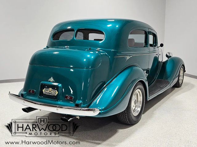 Hudson-1935-Sedan-5