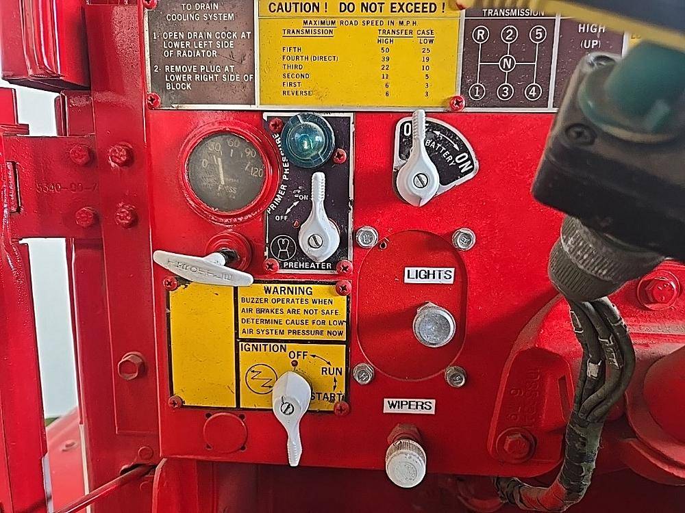 Hummer-h1-1972-custom-12