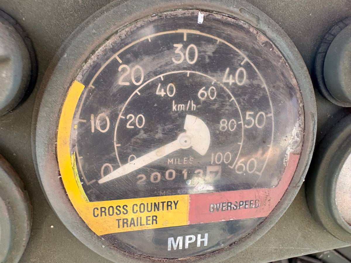 Hummer-m988-diesel-1985-green-2