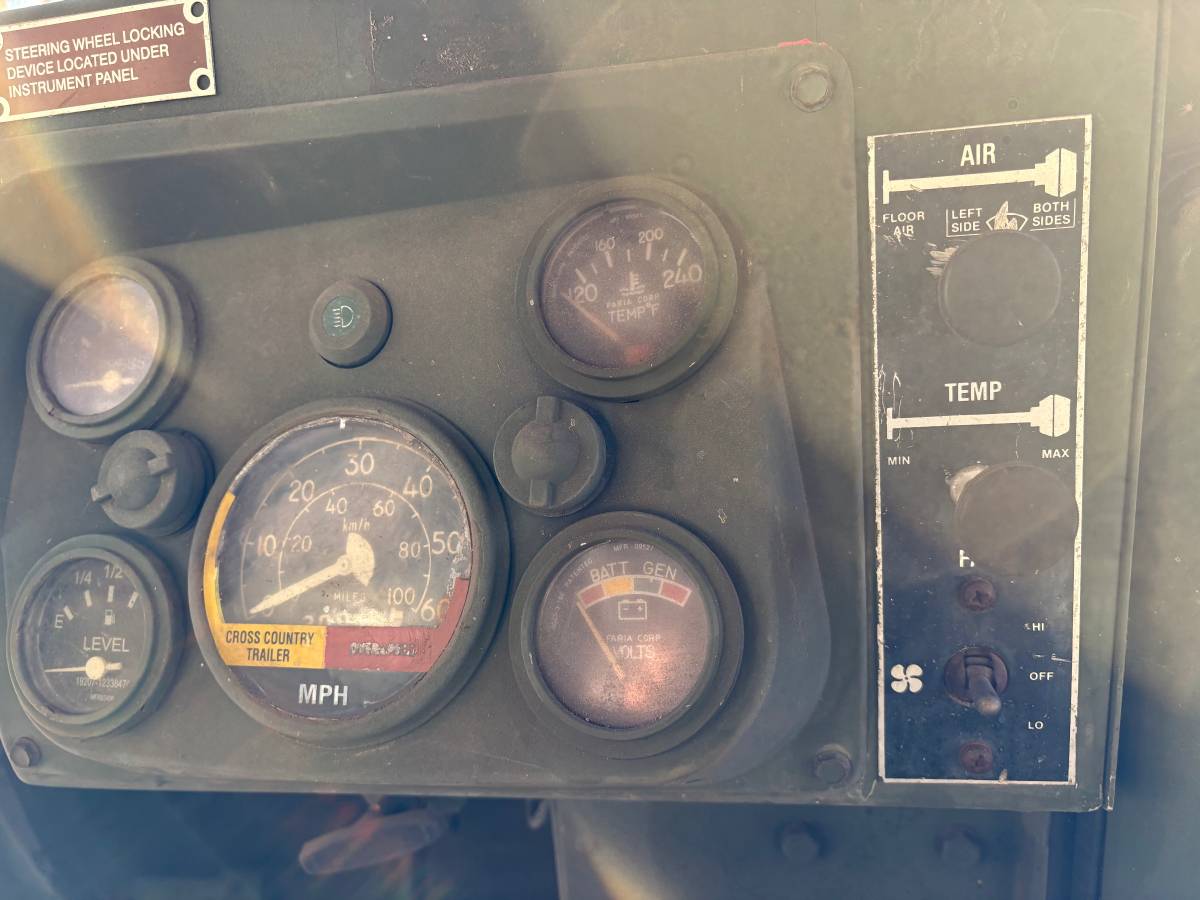 Hummer-m988-diesel-1985-green-9