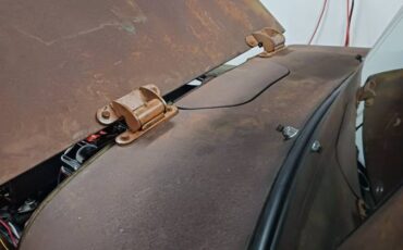 International-1951-brown-13