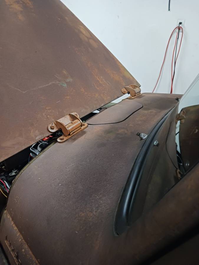 International-1951-brown-13