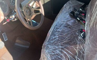 International-1951-brown-7