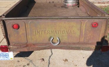 International-1951-brown-9