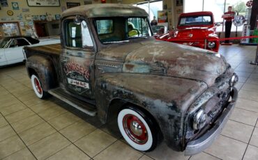 International-1955-Classic-Car-11