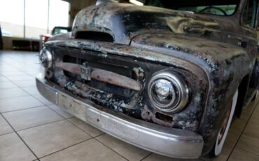 International-1955-Classic-Car-18