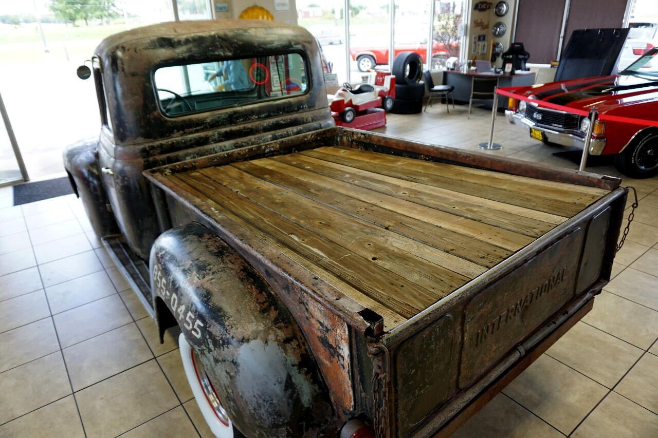 International-1955-Classic-Car-20