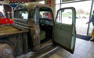 International-1955-Classic-Car-23