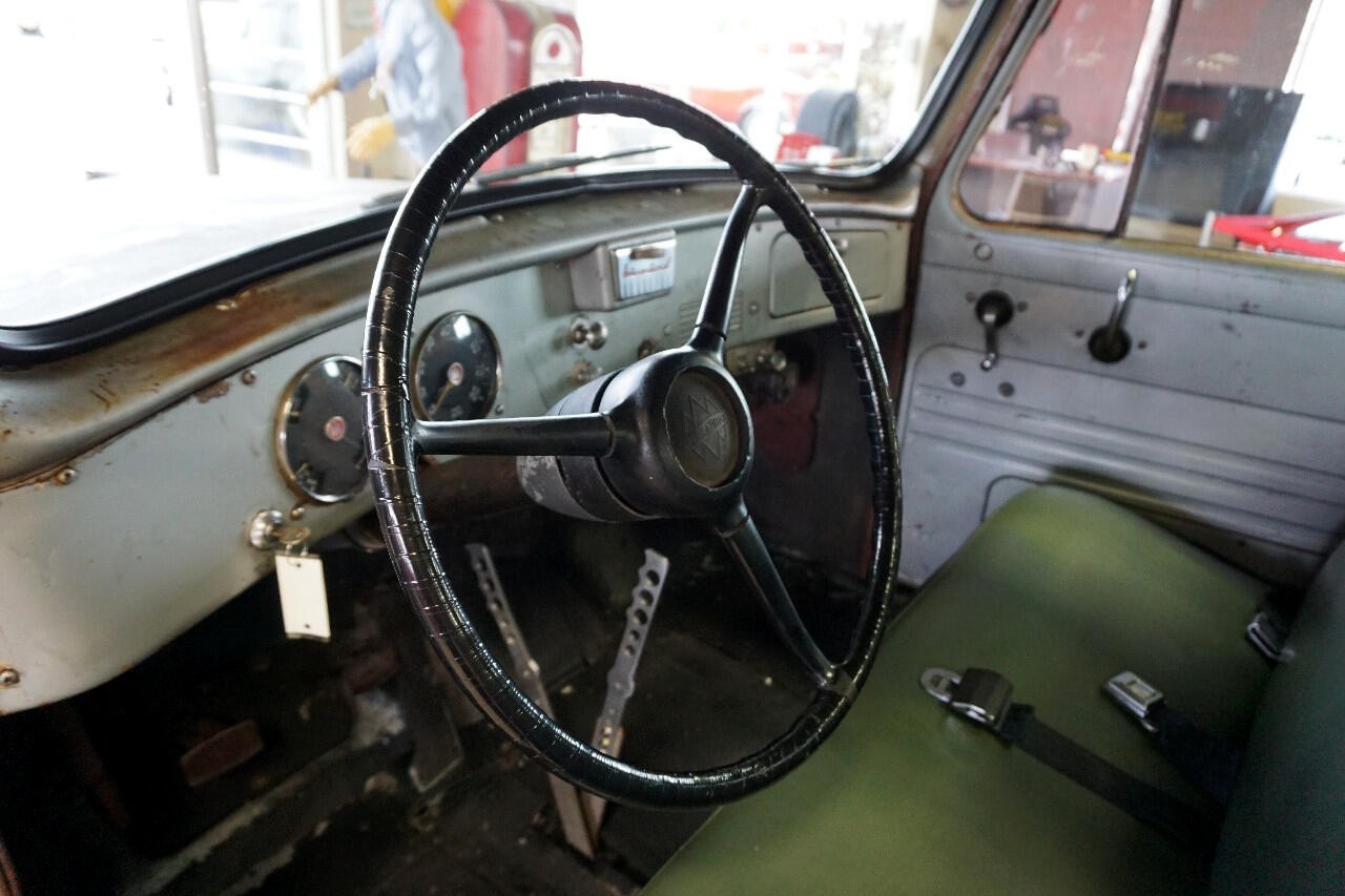 International-1955-Classic-Car-25