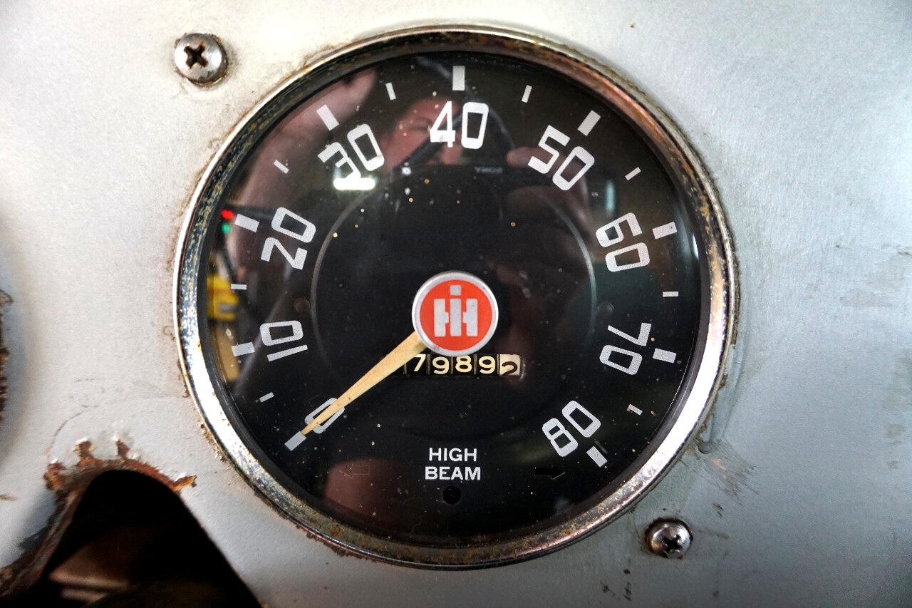 International-1955-Classic-Car-27