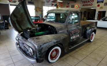 International-1955-Classic-Car-29