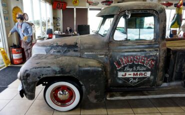 International-1955-Classic-Car-37