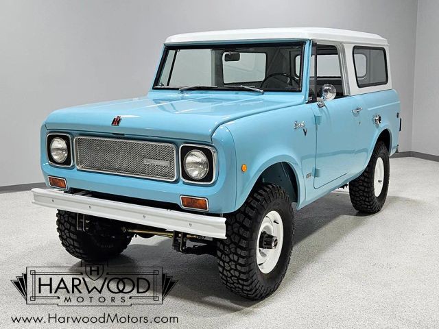 International-1970-SUV-1
