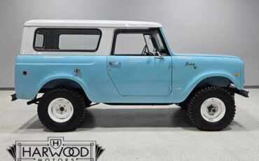 International-1970-SUV-11