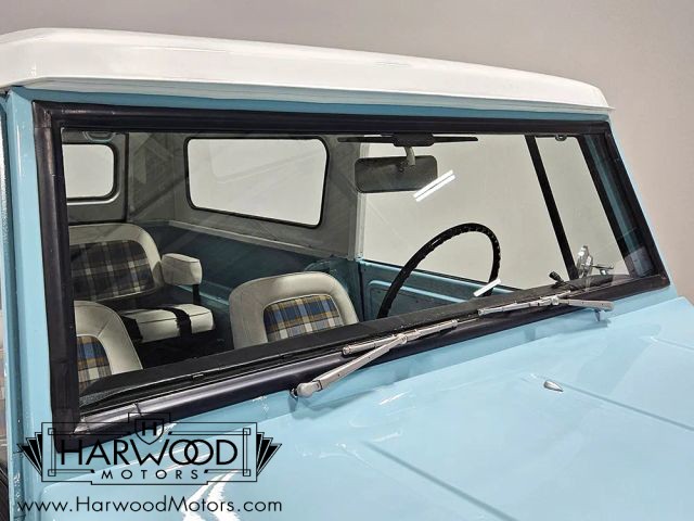 International-1970-SUV-32