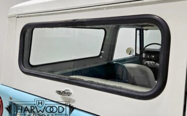 International-1970-SUV-33