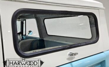 International-1970-SUV-34