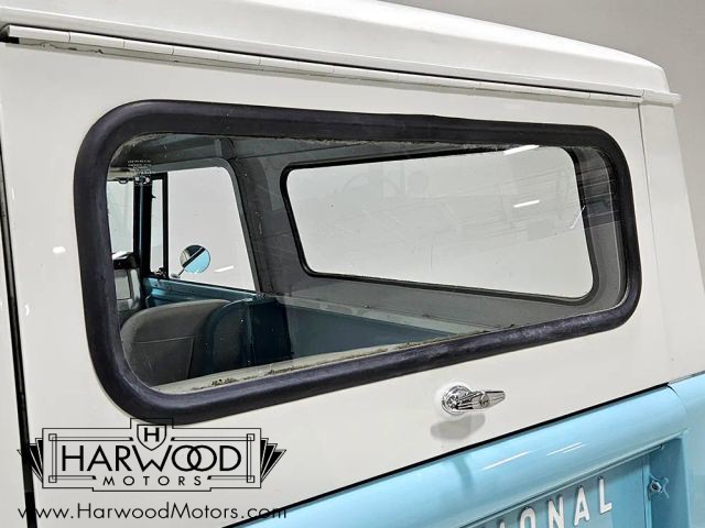 International-1970-SUV-34