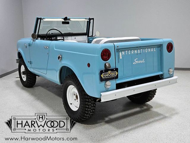 International-1970-SUV-6