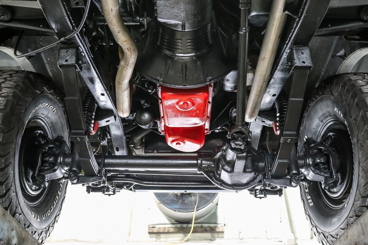 International-1972-SUV-25