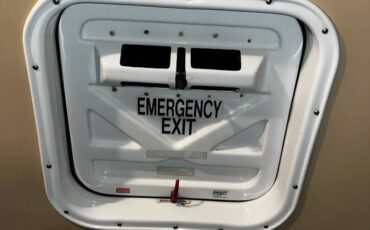 International-3800-diesel-1994-custom-10