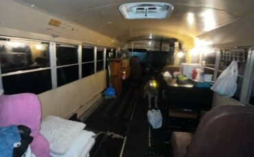 International-3800-diesel-1994-custom-9