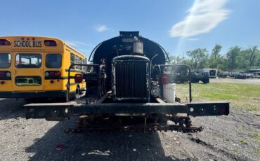 International-4600-1993-white-5