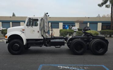International-4900-diesel-1990-white-12
