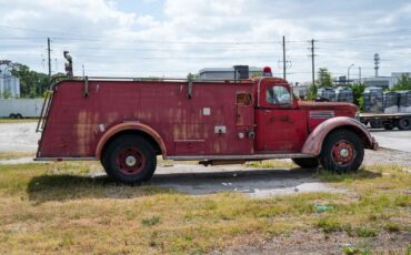 International-Fire-Truck-1951-2-Door-21