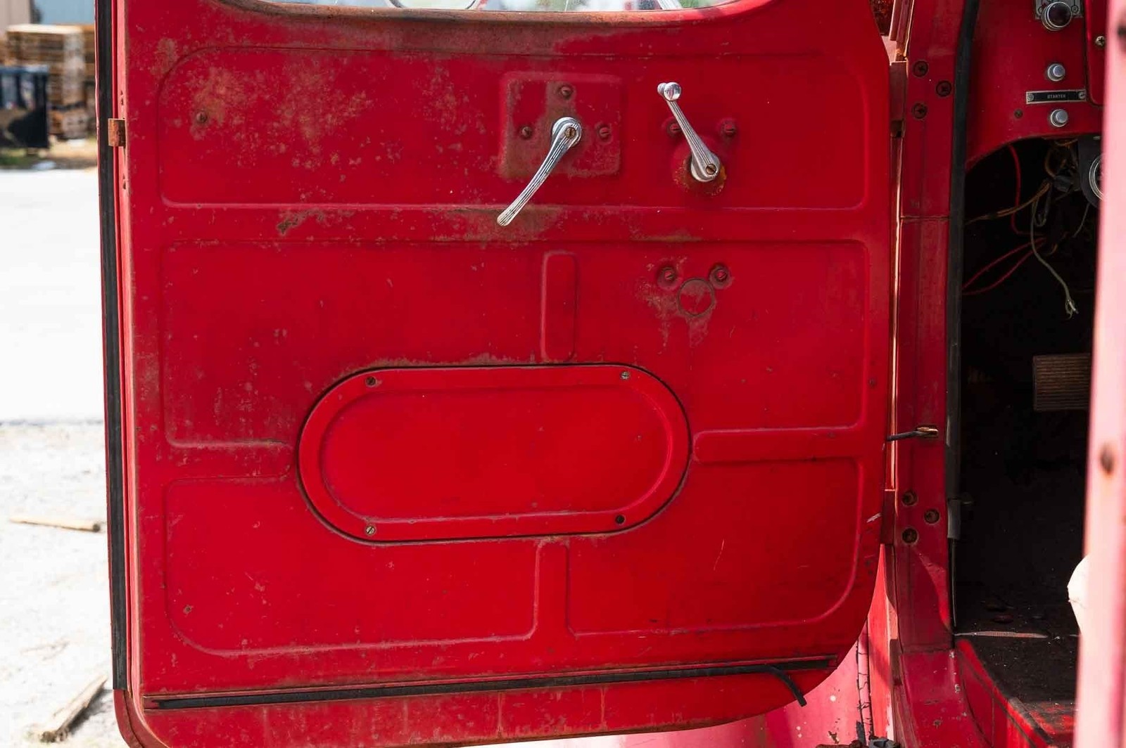 International-Fire-Truck-1951-2-Door-25