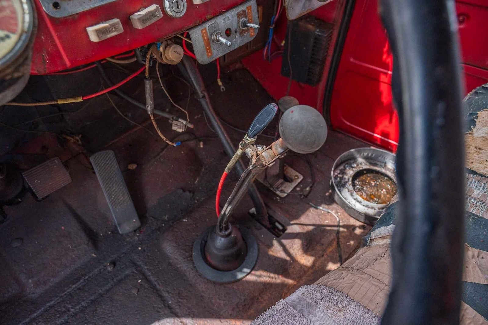 International-Fire-Truck-1951-2-Door-31