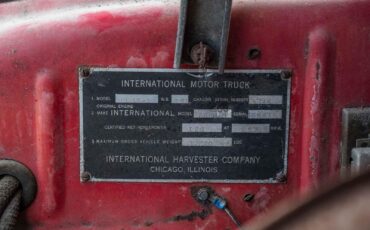 International-Fire-Truck-1951-2-Door-37