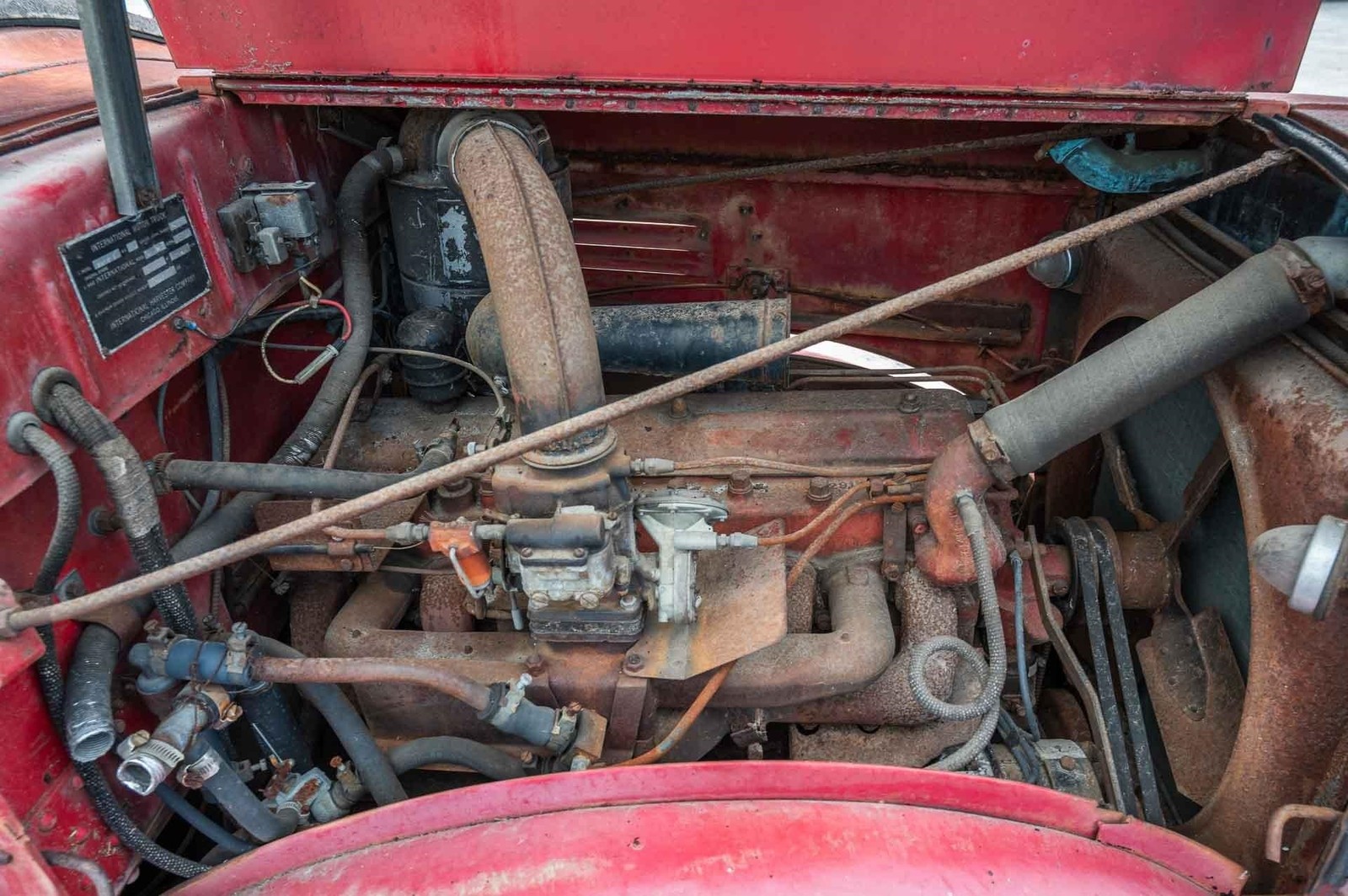 International-Fire-Truck-1951-2-Door-38