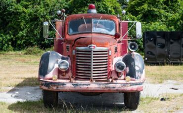 International-Fire-Truck-1951-2-Door-9