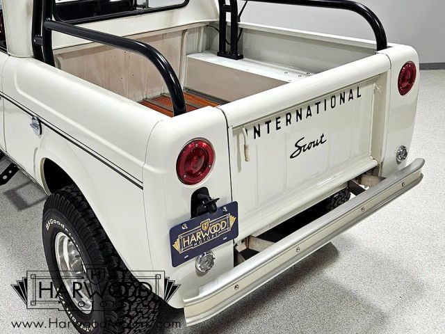 International-Harvester-Scout-1967-Pickup-12