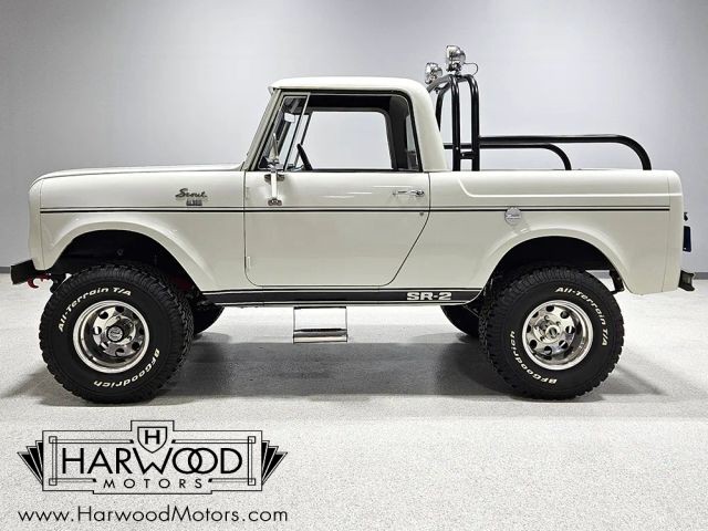 International-Harvester-Scout-1967-Pickup-2