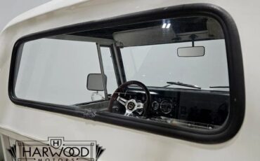 International-Harvester-Scout-1967-Pickup-26