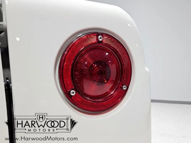 International-Harvester-Scout-1967-Pickup-36