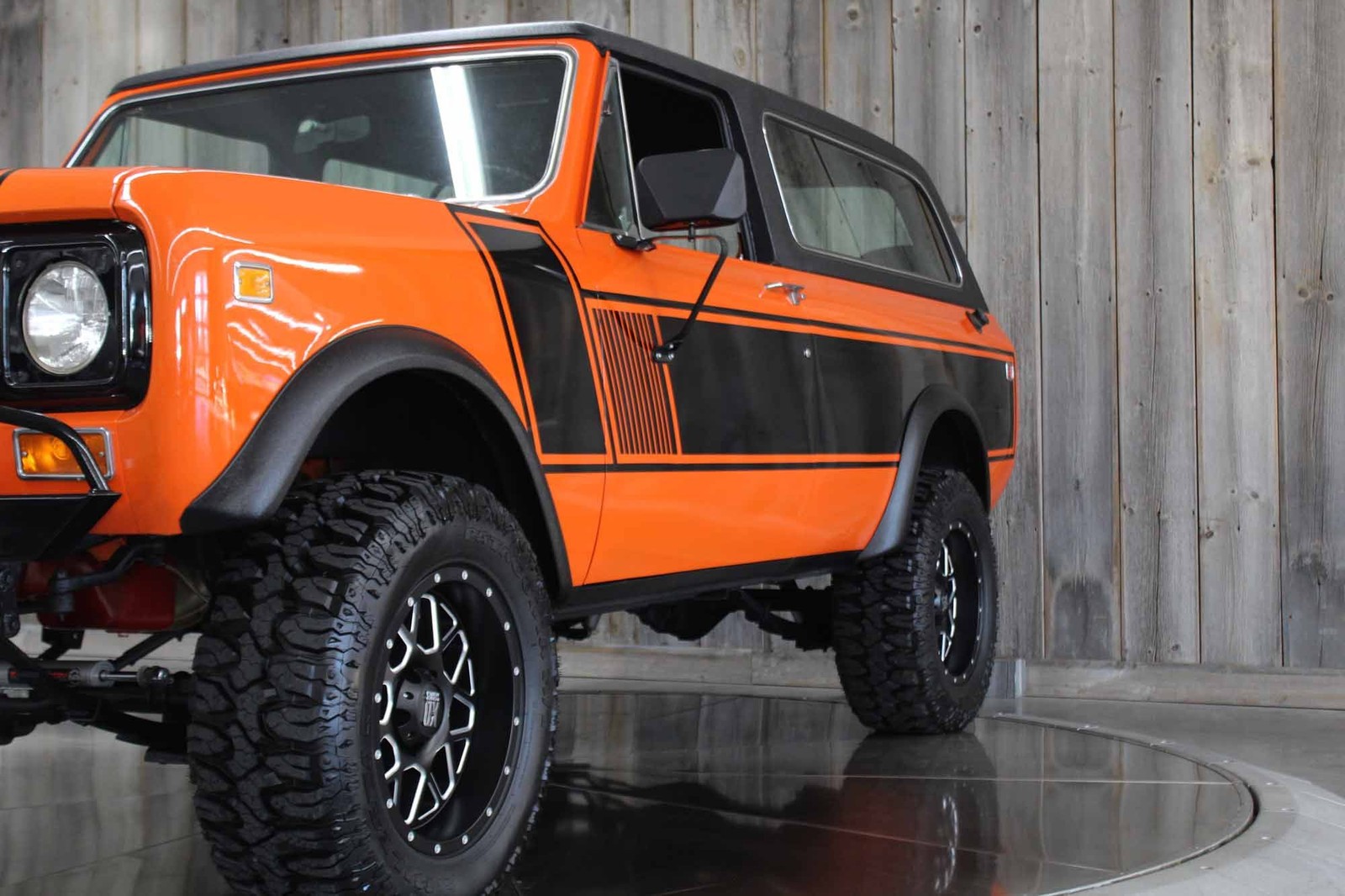 International-Harvester-Scout-1976-Traveler-10