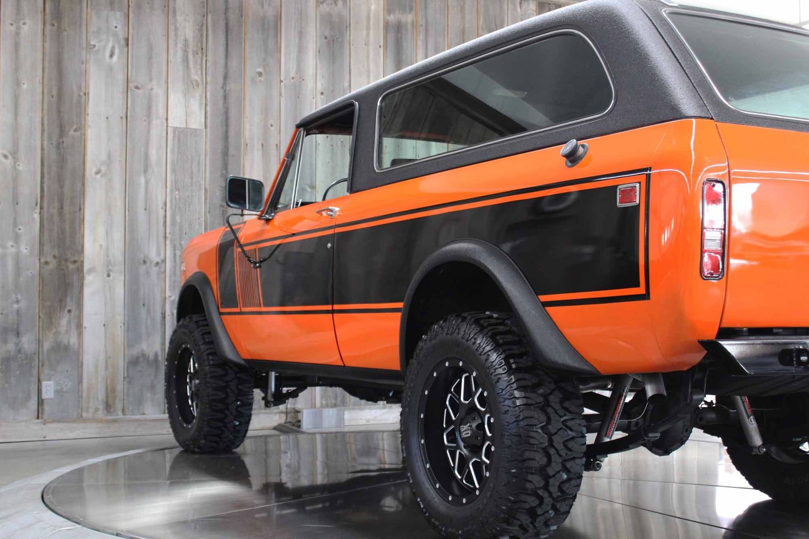 International-Harvester-Scout-1976-Traveler-11