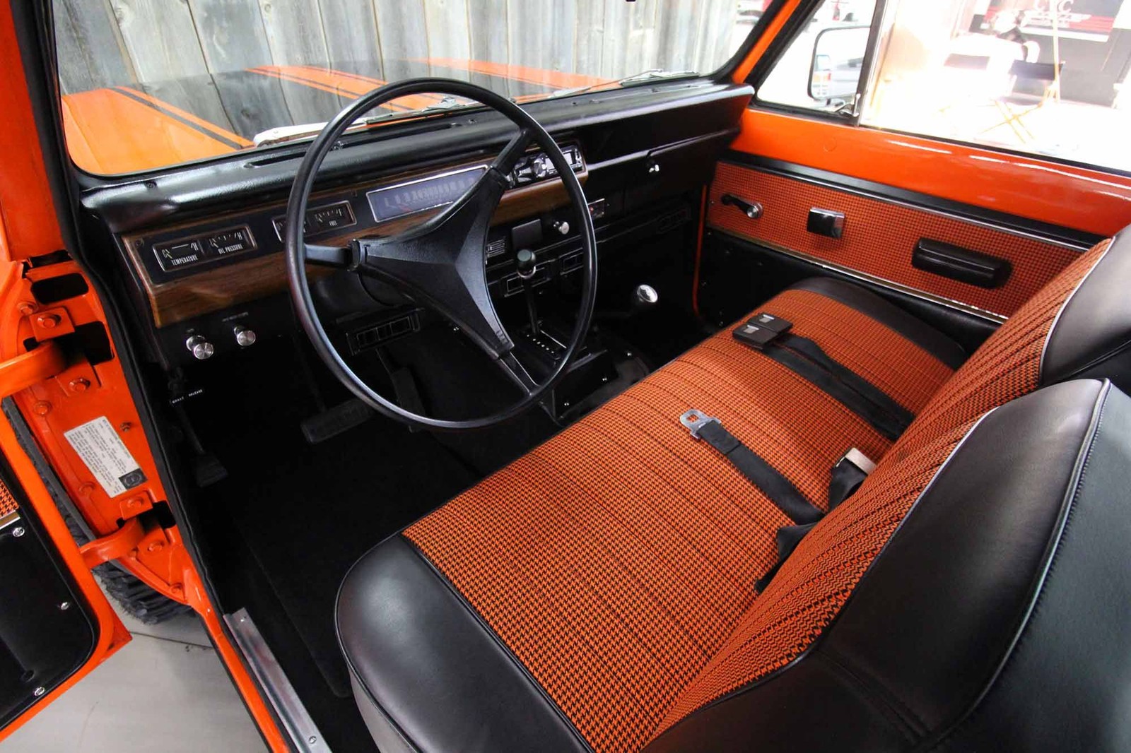 International-Harvester-Scout-1976-Traveler-21