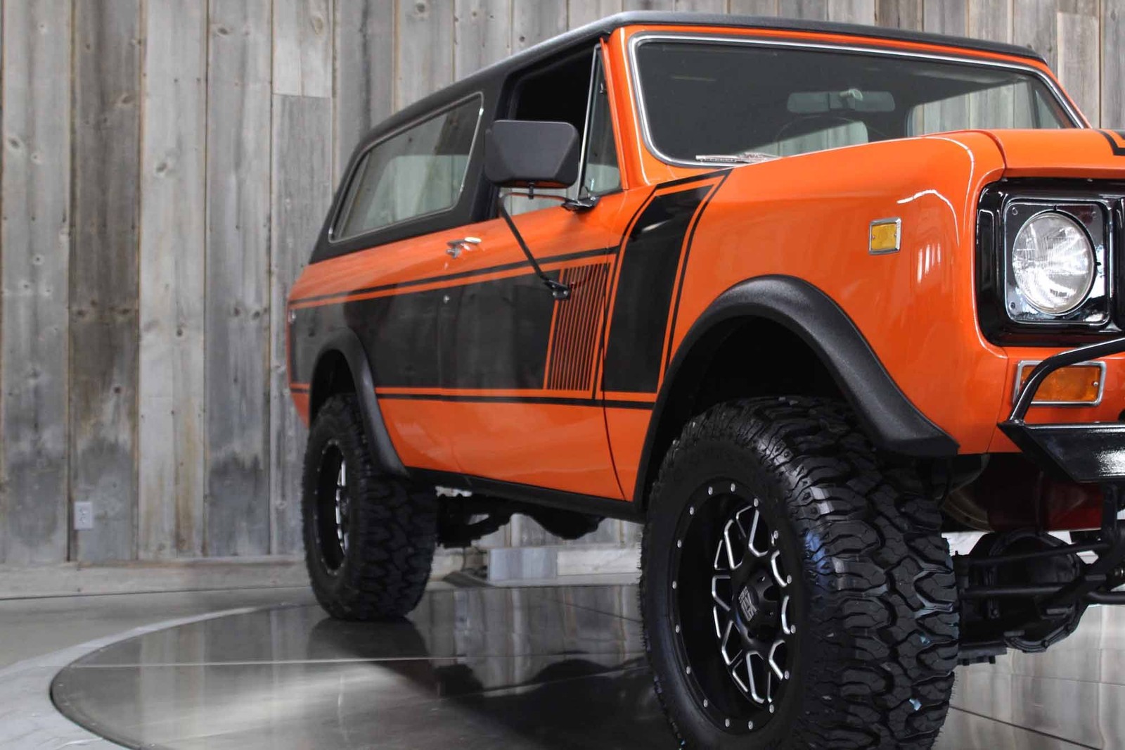 International-Harvester-Scout-1976-Traveler-8