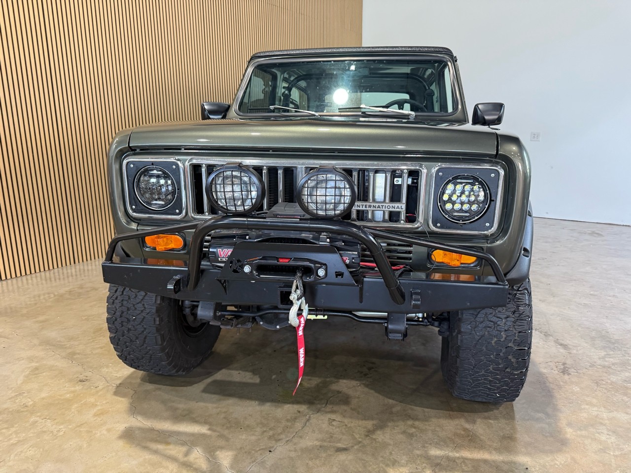 International-Scout-II-1977-SUV-2