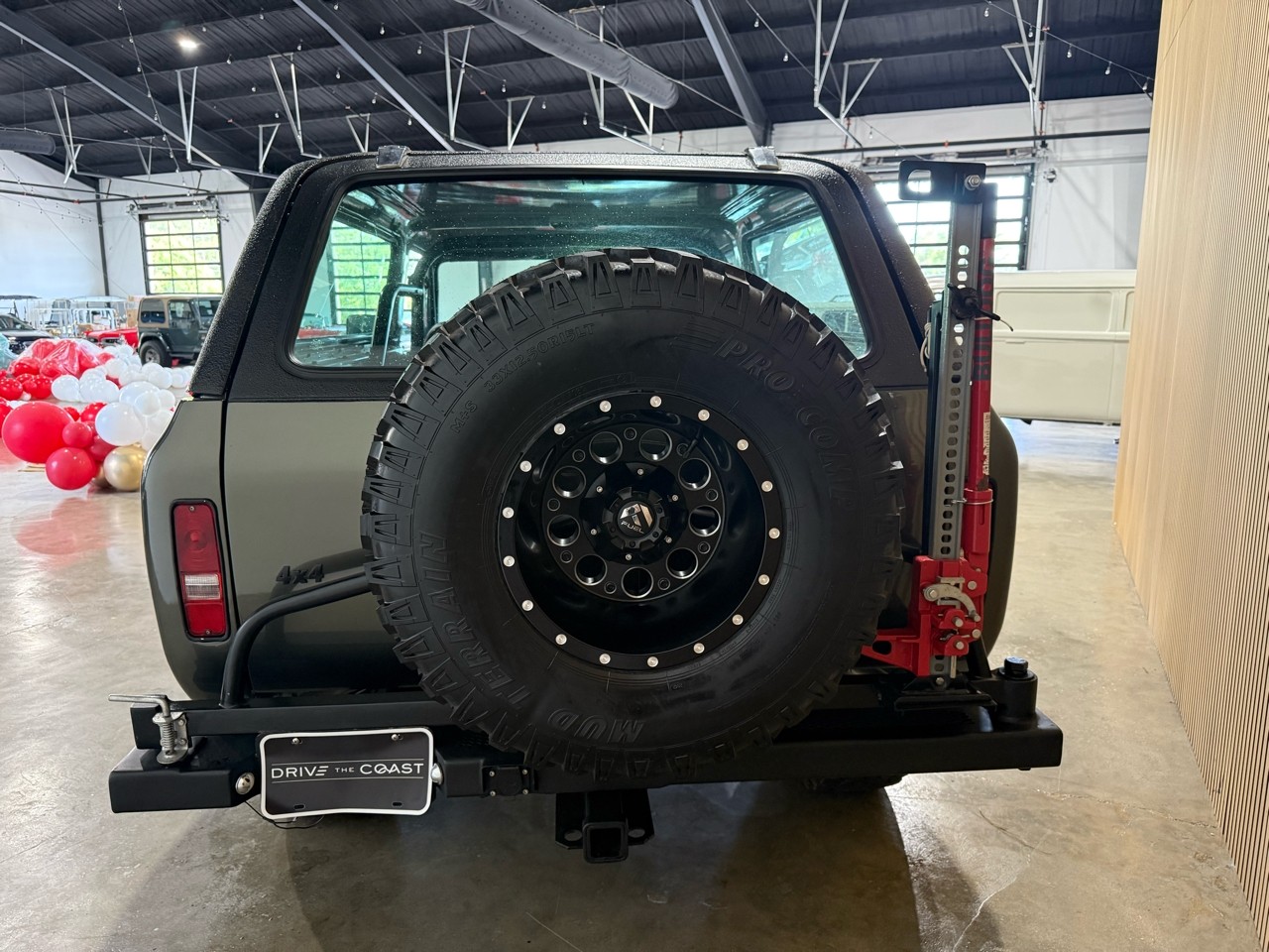 International-Scout-II-1977-SUV-24