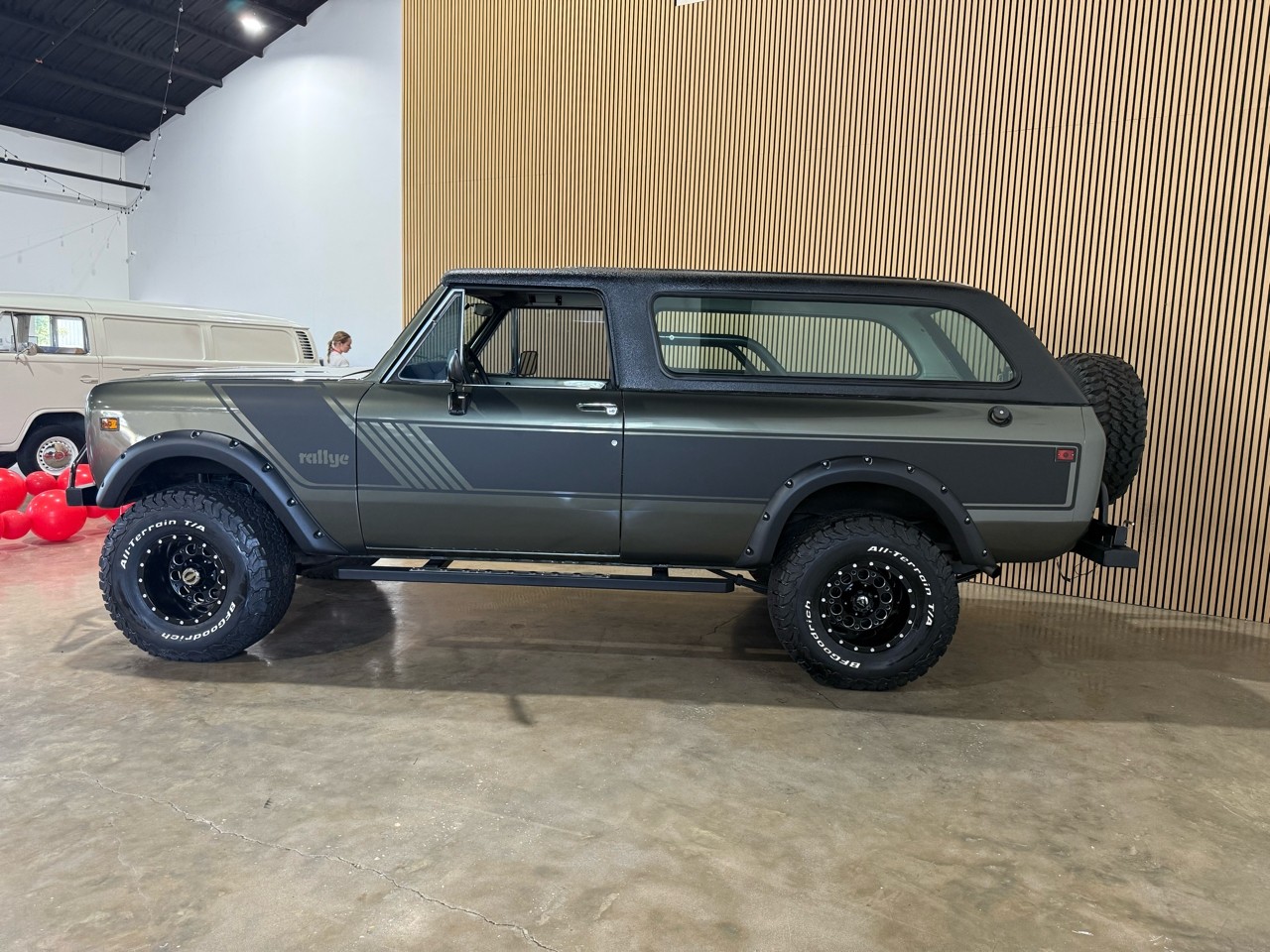 International-Scout-II-1977-SUV-25