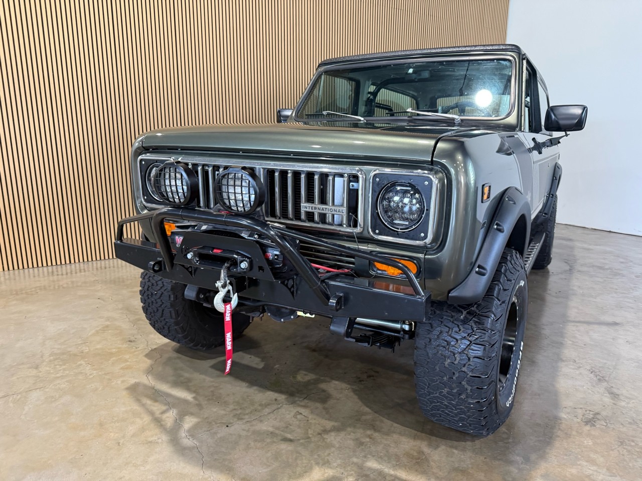 International-Scout-II-1977-SUV-3