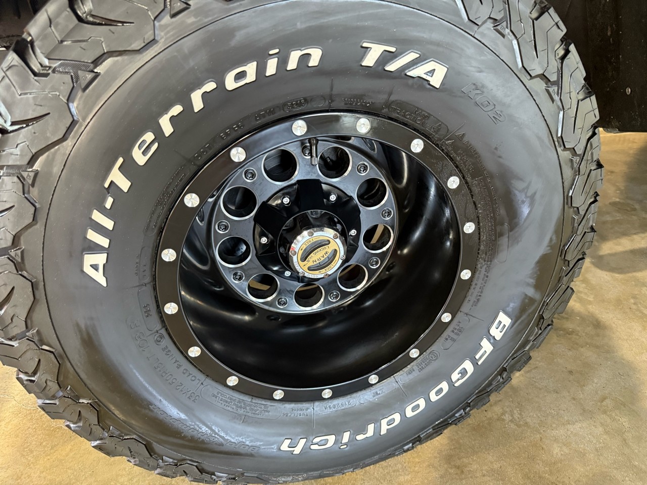 International-Scout-II-1977-SUV-31