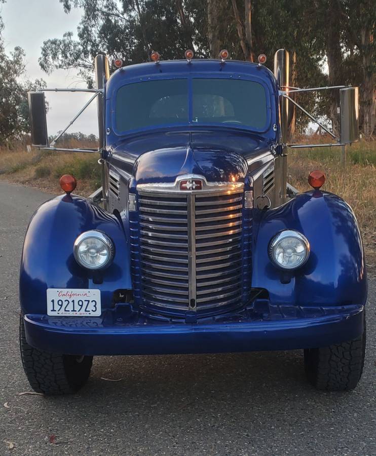 International-diesel-1947-blue-2